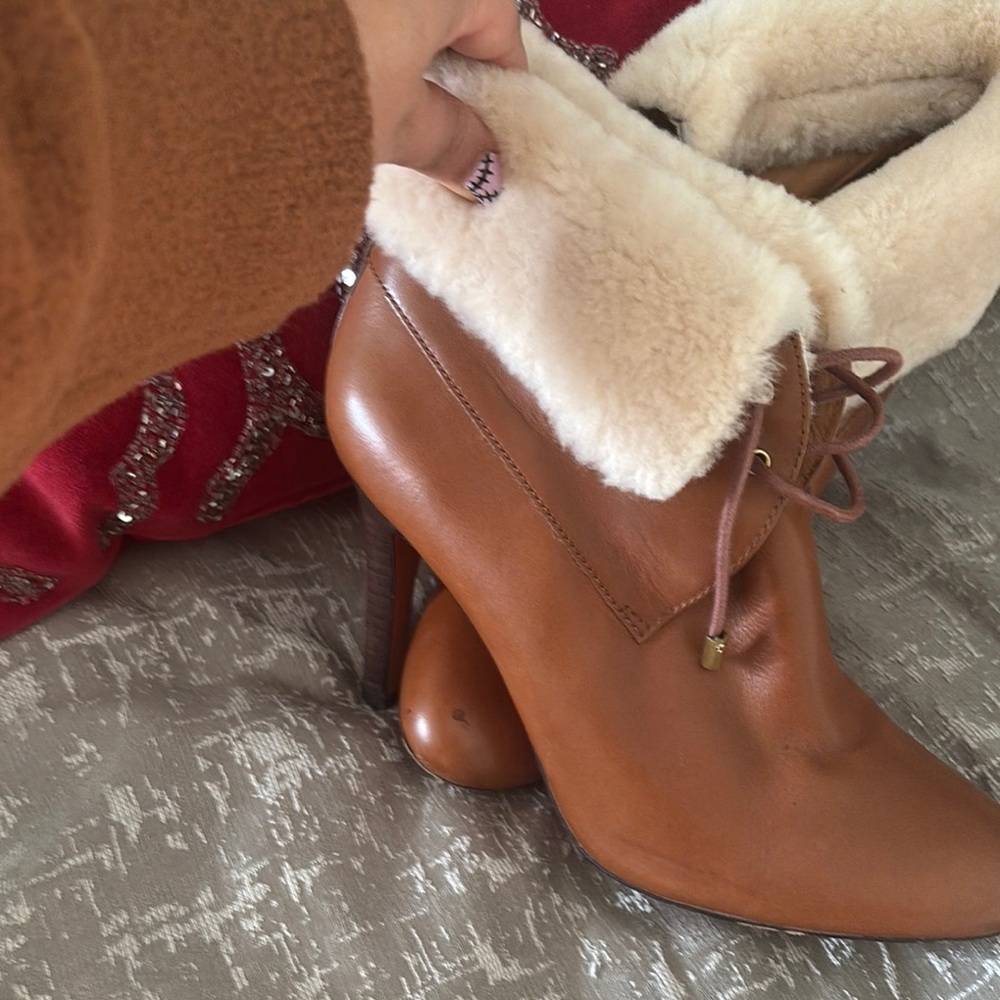 Brown Winter Rain Boots with Plush Lining and Smooth Leather - Picture 2 of 7